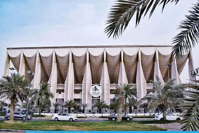 他设计了悉尼歌剧院，为何到去世都没能再去看看？