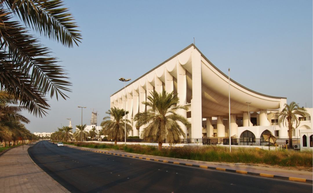 他设计了悉尼歌剧院，为何到去世都没能再去看看？